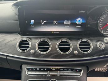 Mercedes-Benz E Class 2.0 E220d AMG Line Estate 5dr Diesel G-Tronic+ Euro 6 (s/s) (194