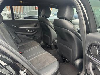 Mercedes-Benz E Class 2.0 E220d AMG Line Estate 5dr Diesel G-Tronic+ Euro 6 (s/s) (194