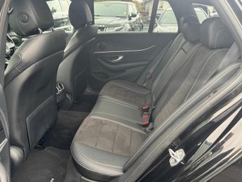 Mercedes-Benz E Class 2.0 E220d AMG Line Estate 5dr Diesel G-Tronic+ Euro 6 (s/s) (194