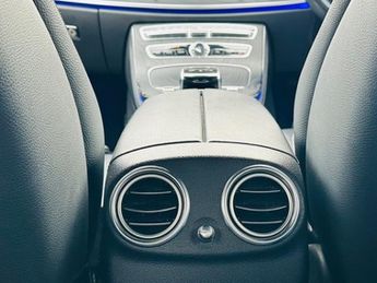 Mercedes B Class E 220 D AMG LINE