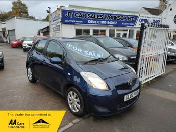 Toyota Yaris VVT-I TR