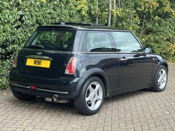 MINI Hatch COOPER