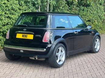 MINI Hatch COOPER