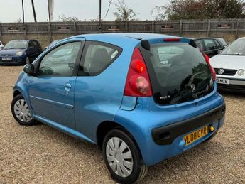 Peugeot 107 1.0 12V Urban 2 Tronic Euro 4 3dr