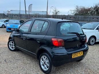 Toyota Yaris 1.3 VVT-i T Spirit 5dr