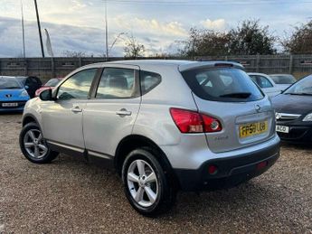 Nissan Qashqai 2.0 Acenta CVT 5dr