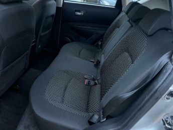 Nissan Qashqai 2.0 Acenta CVT 5dr