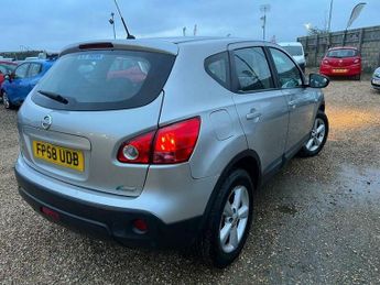 Nissan Qashqai 2.0 Acenta CVT 5dr