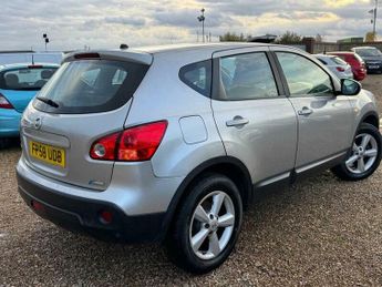 Nissan Qashqai 2.0 Acenta CVT 5dr