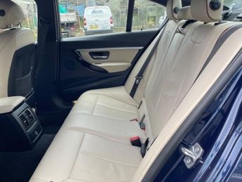 BMW 3 SERIES 2.0 330e 7.6kWh M Sport Saloon 4dr Petrol Plug-in Hybrid Auto Eu