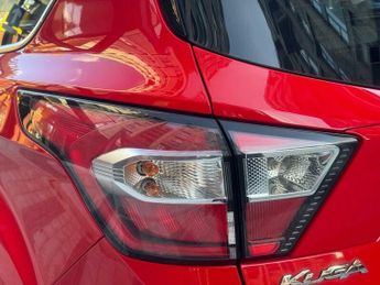 Ford Kuga 1.5T EcoBoost Zetec Auto AWD Euro 6 (s/s) 5dr