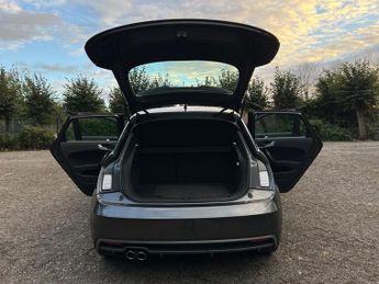 Audi A1 SPORTBACK TFSI S LINE