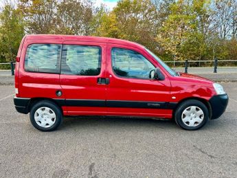 Citroen Berlingo FIRST