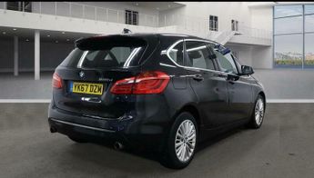 BMW 2 SERIES 2.0 220d Luxury Auto Euro 6 (s/s) 5dr