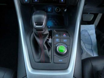 Toyota RAV4 VVT-I DYNAMIC