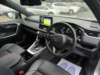 Toyota RAV4 VVT-I DYNAMIC