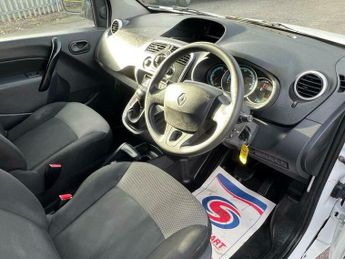 Renault Kangoo ZE ML20 33kWh Business Auto MWB 4dr (i)