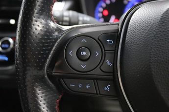 Toyota Corolla GR SPORT