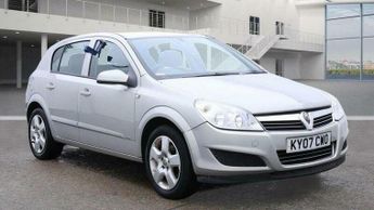 Vauxhall Astra 1.8i 16v Club 5dr