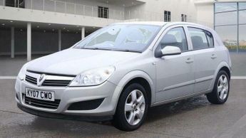 Vauxhall Astra 1.8i 16v Club 5dr