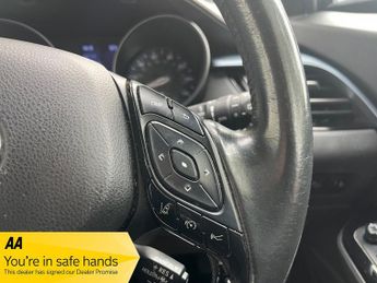 Toyota CHR DESIGN (LEATHER-SAT NAV)