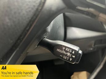 Toyota CHR DESIGN (LEATHER-SAT NAV)