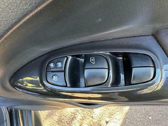 Nissan Juke TEKNA AUTOMATIC