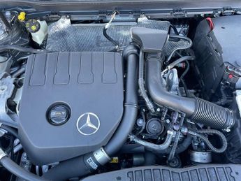 Mercedes A Class 1.3 A 180 AMG LINE EXECUTIVE