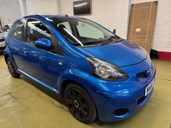 Toyota AYGO VVT-I BLUE