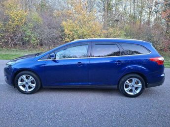 Ford Focus 1.6 Zetec Powershift Euro 5 5dr