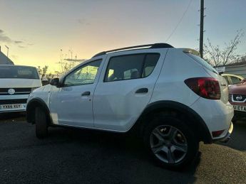 Dacia Sandero 0.9 TCe Ambiance Euro 6 (s/s) 5dr