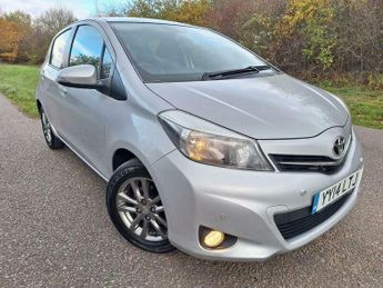 Toyota Yaris 1.33 Dual VVT-i Icon Plus Euro 5 5dr