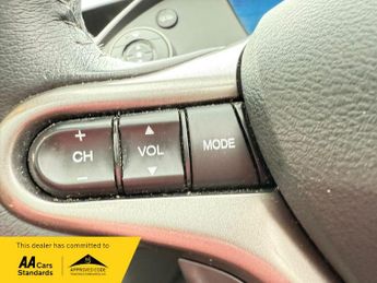 Honda Civic 1.8 i-VTEC ES Hatchback 5dr Petrol Automatic (169 g/km, 138 bhp)
