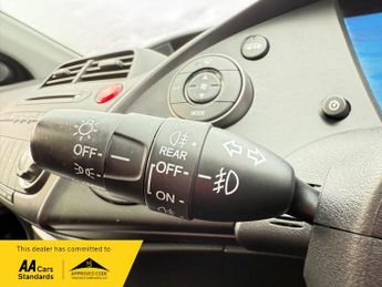 Honda Civic 1.8 i-VTEC ES Hatchback 5dr Petrol Automatic (169 g/km, 138 bhp)