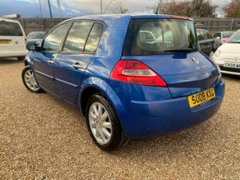 Renault Megane 1.6 VVT Dynamique Proactive 5dr