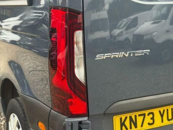 Mercedes-Benz Sprinter 2.0 315 CDI Premium Panel Van 5dr Diesel G-Tronic FWD L2 H2 Euro