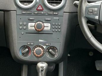 Vauxhall Corsa 1.4 16V SE Auto Euro 5 5dr