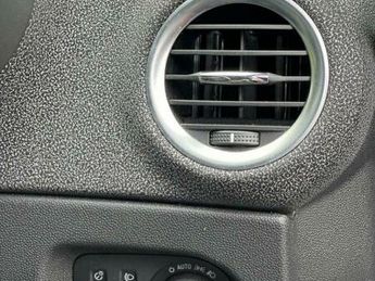 Vauxhall Corsa 1.4 16V SE Auto Euro 5 5dr