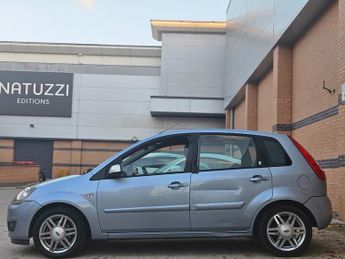 Ford Fiesta GHIA 16V