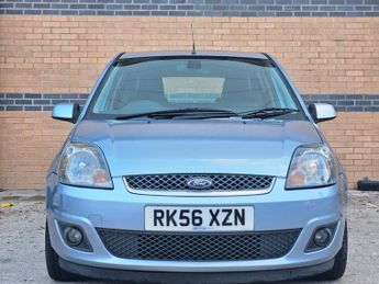 Ford Fiesta GHIA 16V