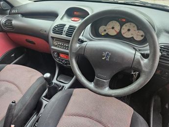 Peugeot 206 SPORT
