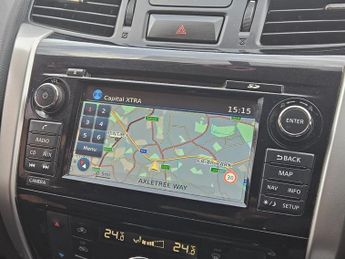 Nissan Navara DCI TEKNA 4X4 SHR DCB