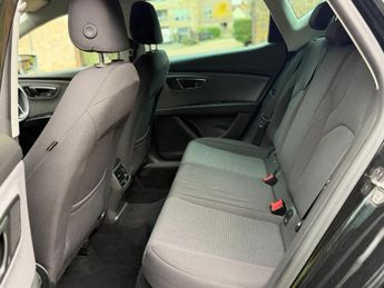 SEAT Leon TDI SE DYNAMIC TECHNOLOGY DSG*MOT DUE 27/102026**RECENT FULL SER