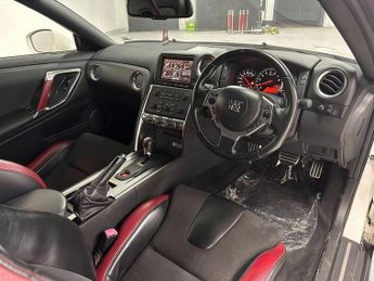 Nissan GT-R BLACK EDITION