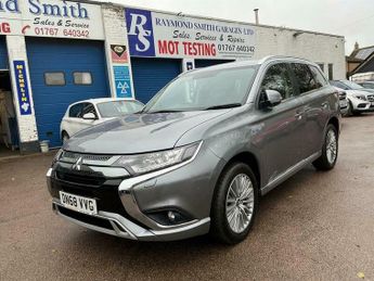 Mitsubishi Outlander 2.4h TwinMotor 13.8kWh Juro CVT 4WD Euro 6 (s/s) 5dr