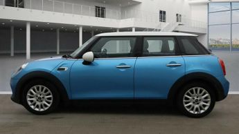 MINI Hatch 1.5 Cooper Hatchback 5dr Petrol Auto Euro 6 (s/s) (136 ps)
