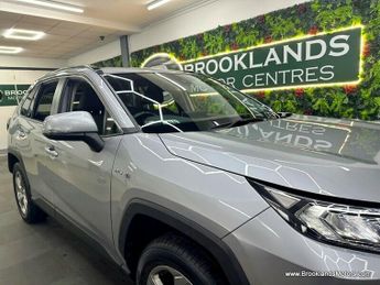 Toyota RAV4 2.5 VVT-I DESIGN [SAT NAV, REVERSE CAMERA & 4WD]