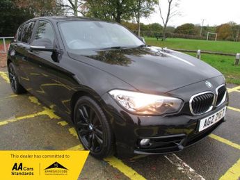 BMW 118 118i SPORT