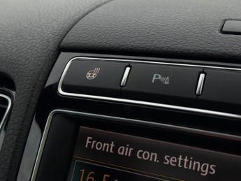 Volkswagen Touareg V6 R-LINE TDI BLUEMOTION TECHNOLOGY