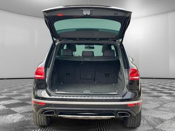 Volkswagen Touareg V6 R-LINE TDI BLUEMOTION TECHNOLOGY